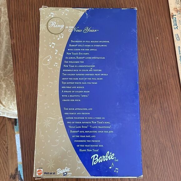 Vintage 2001 Mattel Ring in the New Year Barbie new in box - Picture 6 of 6